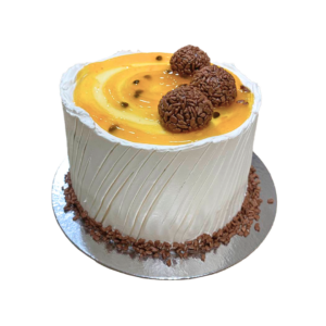 Torta Maracujá com Chocolate Alemã Confeitaria