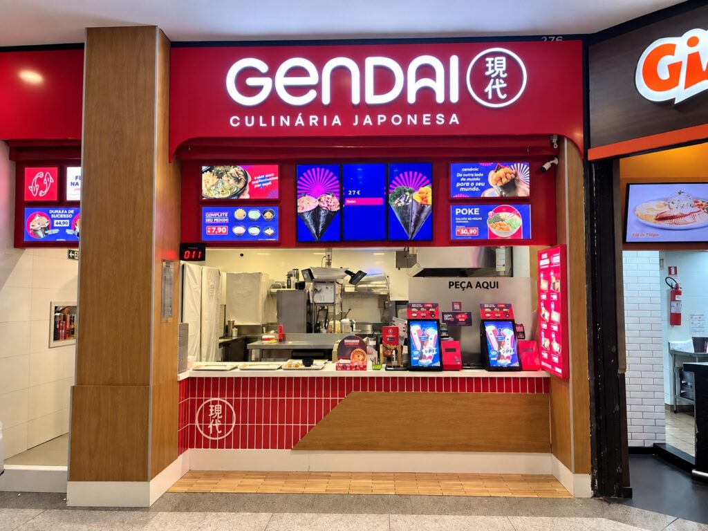 Fachada da Gendai Culinária Japonesa na Praça de Alimentação do Amazonas Shopping, em Manaus